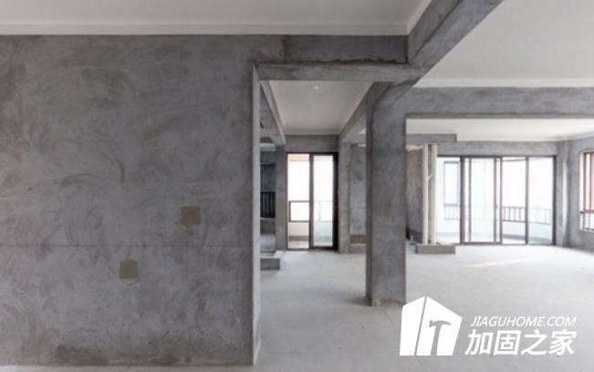 在承重墻上鑿洞、開槽前應(yīng)了解發(fā)生改變后會有哪些危害？