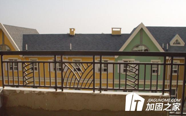 建筑常說(shuō)的女兒墻是什么，你知道多少?