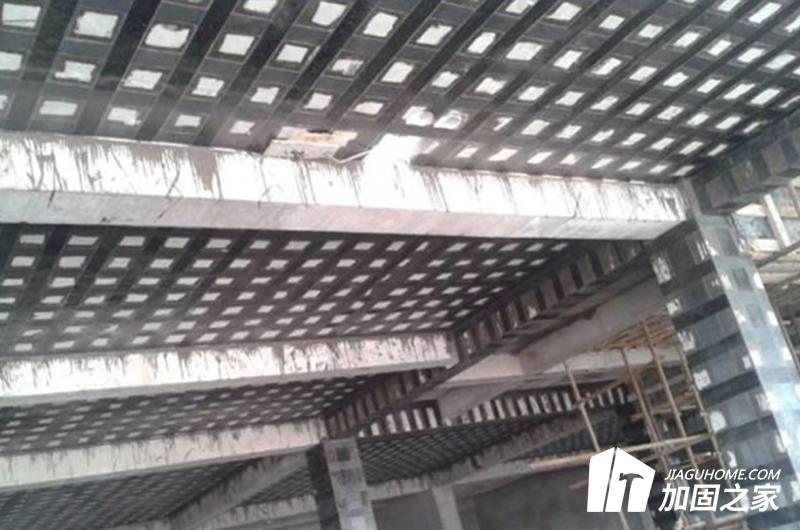 碳纖維加固的費(fèi)用會(huì)由什么因素影響？