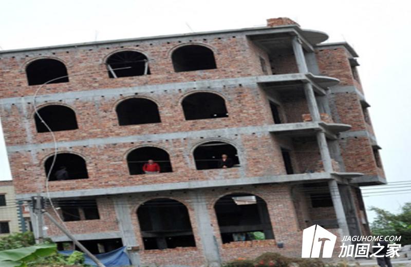 房屋出現(xiàn)傾斜該怎么處理？